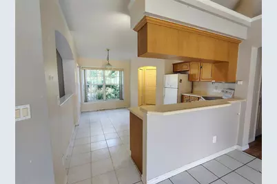 3248 Sawgrass Creek Circle, Saint Cloud, FL 34772 - Photo 2