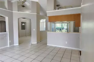 3248 Sawgrass Creek Cir, Saint Cloud, FL 34772 - Photo 4