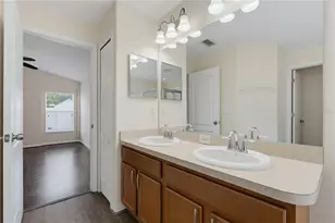 7512 Turtle View Dr, Ruskin, FL 33573 - Photo 46