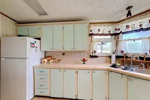 8233 Co Rd 109B, Lady Lake, FL 32159 - Photo 12