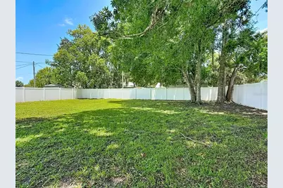 517 Illinois Avenue, Saint Cloud, FL 34769 - Photo 24