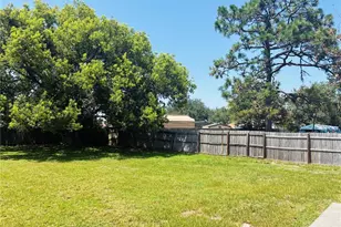 2704 Kendall Ave, Kissimmee, FL 34744 - Photo 14