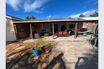 11088 NW 23rd Court, Sunrise, FL 33322 - Photo 10