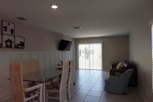 4302 Sunny Creek Pl, Kissimmee, FL 34746 - Photo 6