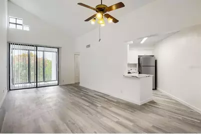 210 Lake Pointe Condo Five Drive #304, Oakland Park, FL 33309 - Photo 4