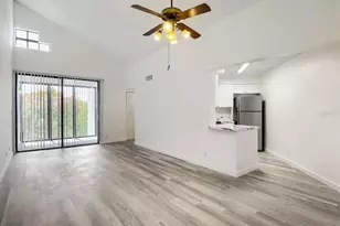 210 Lake Pointe Condo Five Dr, Oakland Park, FL 33309 - Photo 4