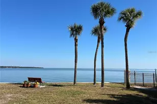 7550 Sunshine Skyway Ln S, Saint Petersburg, FL 33711 - Photo 22