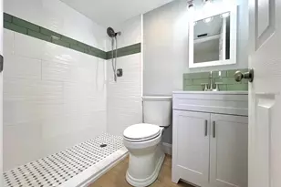 7550 Sunshine Skyway Ln S, Saint Petersburg, FL 33711 - Photo 16