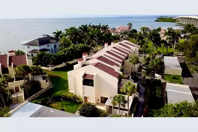 7550 Sunshine Skyway Lane S #P11, Saint Petersburg, FL 33711 - Photo 1