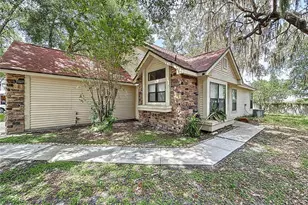 5392 Rocking Horse Pl, Oviedo, FL 32765 - Photo 2