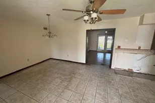 422 Reading St NW, Port Charlotte, FL 33952 - Photo 2