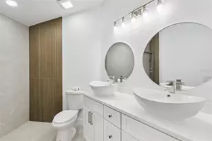 2625 Walden Ct, Kissimmee, FL 34743 - Photo 10