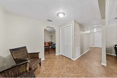 518 Tohopekaliga Avenue, Kissimmee, FL 34744 - Photo 8