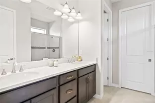 19284 Briarbrook Dr, Tampa, FL 33647 - Photo 24