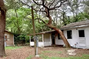 17273 NE 37th St, Silver Springs, FL 34488 - Photo 2