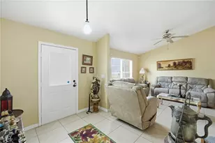 642 Madrid Dr, Kissimmee, FL 34758 - Photo 2