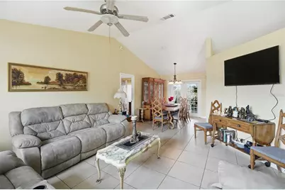 642 Madrid Drive, Kissimmee, FL 34758 - Photo 4