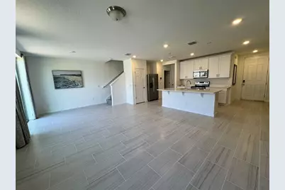 4532 Burrowing Owl Loop, Saint Cloud, FL 34772 - Photo 2