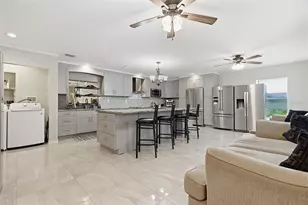 5730 Anna Dr, Tampa, FL 33610 - Photo 12