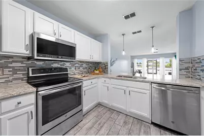 2705 Emerald Lake Ct #2705, Kissimmee, FL 34744 - Photo 4