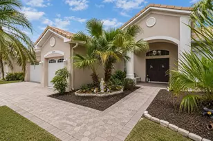 3609 Valleyview Dr, Kissimmee, FL 34746 - Photo 2