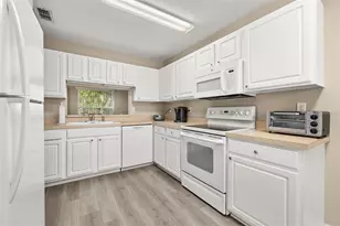 3604 Kingswood Ct, Clermont, FL 34711 - Photo 16