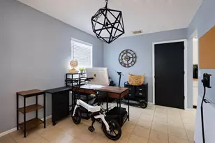 257 Clemens Ct, Orlando, FL 32828 - Photo 4