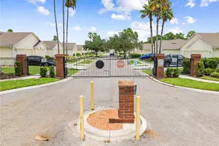 153 Club Villas Ln, Kissimmee, FL 34744 - Photo 4