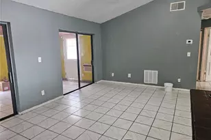 102 Whitehall Way, Kissimmee, FL 34758 - Photo 22