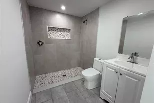 7138 Pinewood Dr, New Port Richey, FL 34652 - Photo 12