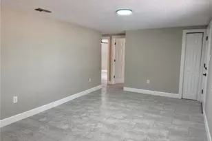 7138 Pinewood Dr, New Port Richey, FL 34652 - Photo 10