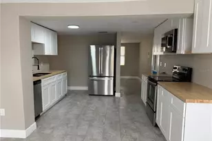 7138 Pinewood Dr, New Port Richey, FL 34652 - Photo 6