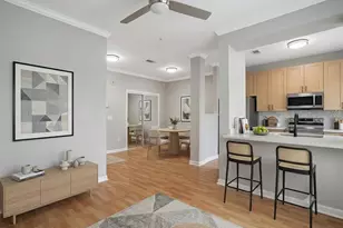 860 N Orange Ave, Orlando, FL 32801 - Photo 10