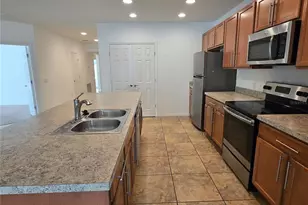 2476 Addison Creek Dr, Kissimmee, FL 34758 - Photo 6