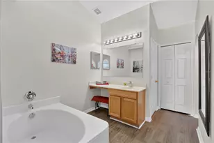 4912 Newton Ct, Saint Cloud, FL 34771 - Photo 10