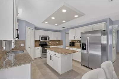 4912 Newton Court, Saint Cloud, FL 34771 - Photo 4