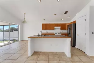 844 Berwick Dr, Davenport, FL 33897 - Photo 12