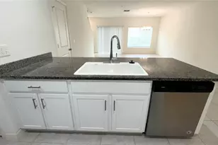 3805 Hampton Chase Ln, Sanford, FL 32771 - Photo 6