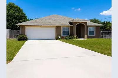 101 Bonito Way, Poinciana, FL 34759 - Photo 1