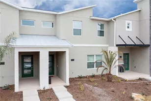 952 Leader St, Davenport, FL 33896 - Photo 2