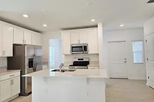 6072 Zen Wy, Clermont, FL 34714 - Photo 4
