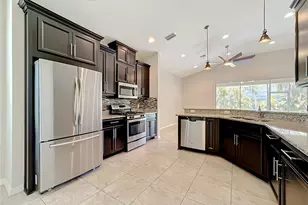 5766 Maypop Cir, Sarasota, FL 34238 - Photo 26