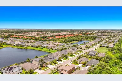 5766 Maypop Cir, Sarasota, FL 34238 - Photo 4