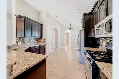 5766 Maypop Cir, Sarasota, FL 34238 - Photo 24