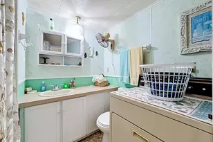 420 49th Street E, Palmetto, FL 34221 - Photo 14