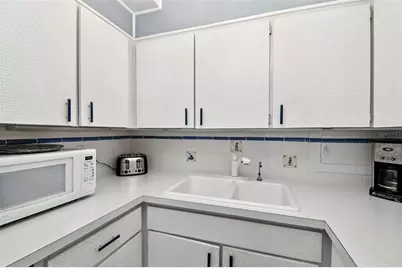 31 Island Way #505, Clearwater Beach, FL 33767 - Photo 6