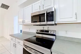 13850 SW 71st Ln, Ocala, FL 34481 - Photo 10