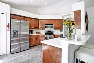 4202 Cracker Ct, Saint Cloud, FL 34772 - Photo 8