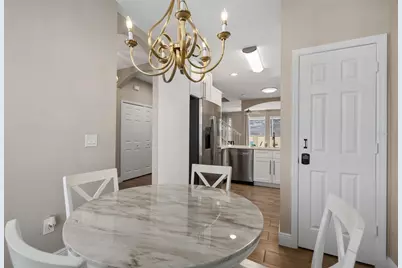 1204 S Beach Cir, Kissimmee, FL 34746 - Photo 10
