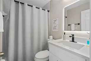 1204 S Beach Cir, Kissimmee, FL 34746 - Photo 22